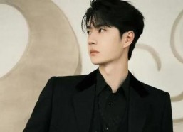 娱乐吃瓜爆料张栋梁微博,娱乐圈最新幕后故事大揭秘